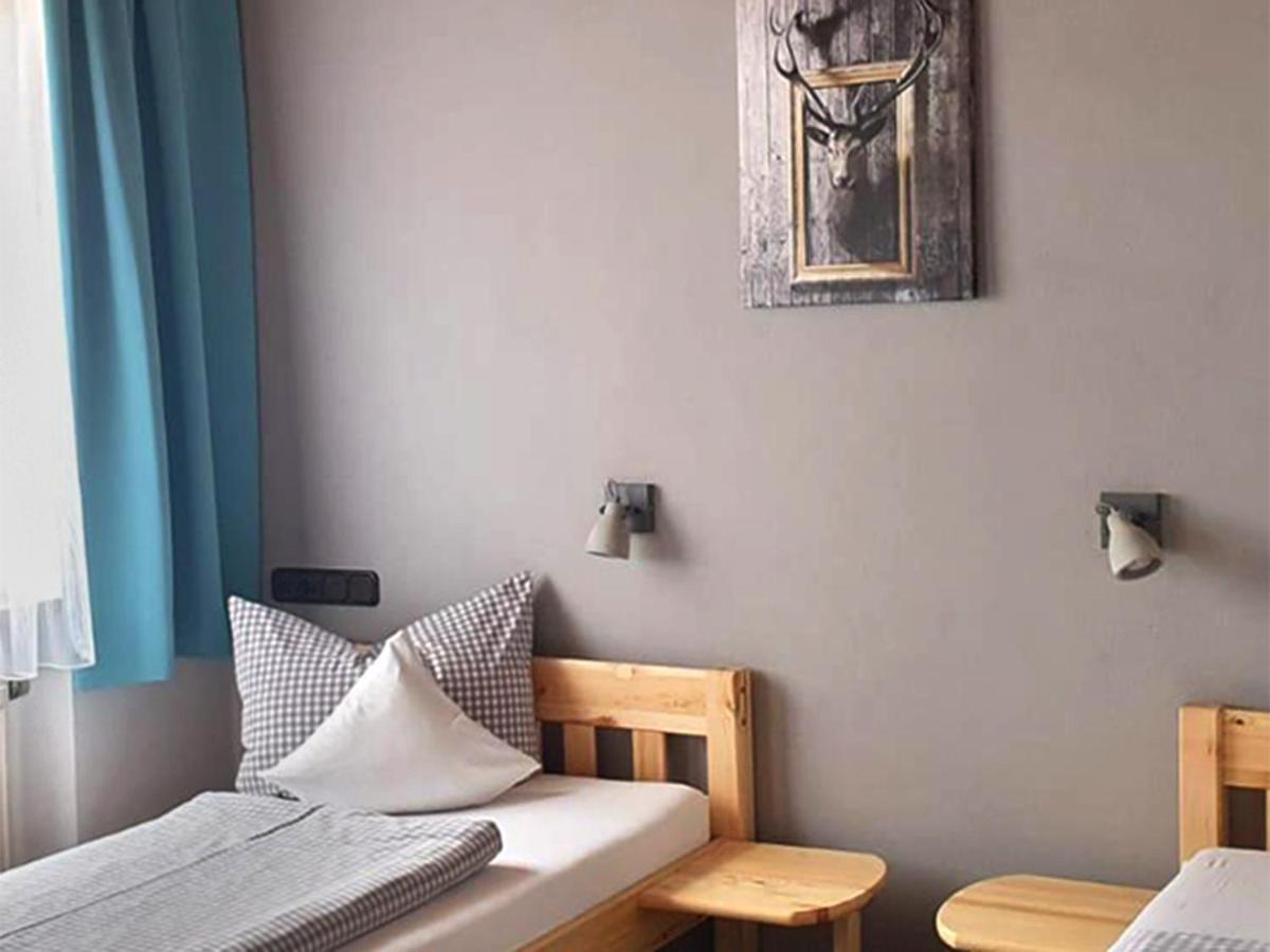 Pension Zum Krug, Messe Muenchen Hergolding Exteriör bild